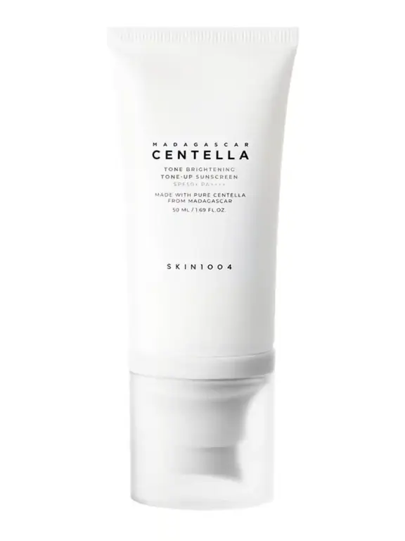56ddc0bf-feca-4e15-873b-41bfc531a8581736252121990-SKIN1004-Madagascar-Centella-Tone-Brightening-Tone-Up-Sunscr-1.webp